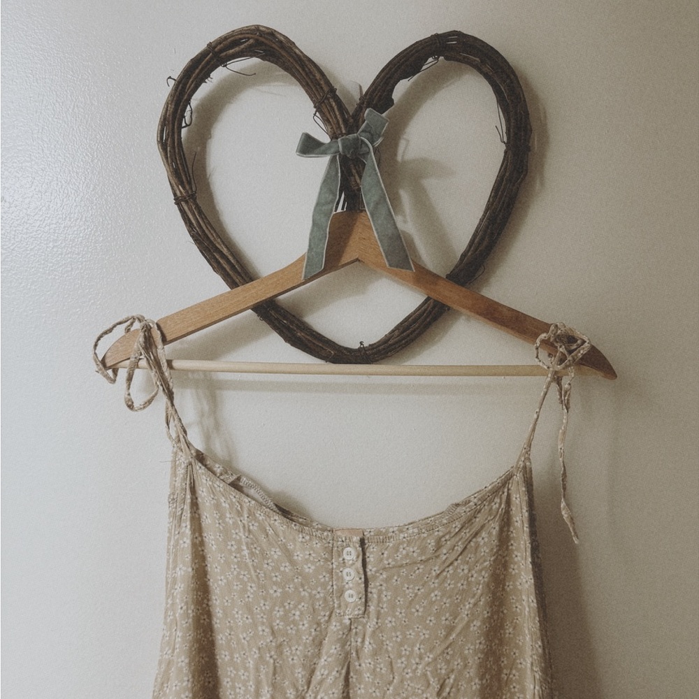 Smash + Tess x Jillian Harris Jillyalls in Daisy Days Sand